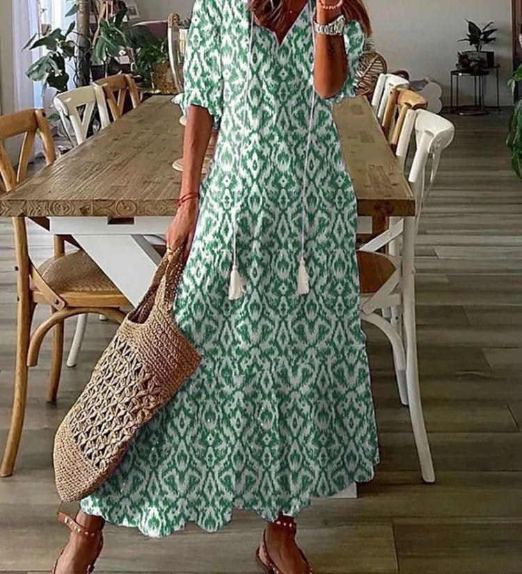 Kleoniki - Elegant Floral Velvet Maxi Dress