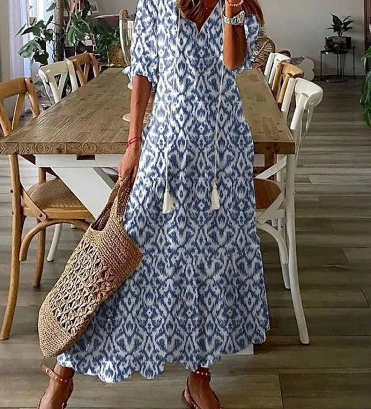 Kleoniki - Elegant Floral Velvet Maxi Dress